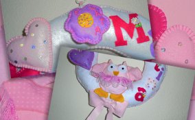 ghirlanda nascita pannolenci, fiocco nascita pannolenci, ghirlanda nascita spiegazione