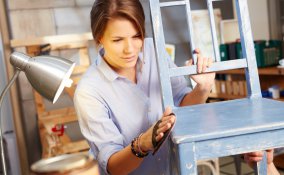 come aggiustare sedia rotta, riparare sedia rotta