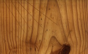 eliminare graffi porta, graffi porta legno, togliere graffi legno