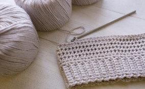 Cappello uncinetto: tutorial e spiegazioni passo passo per fare l’accessorio crochet