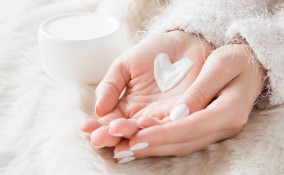 come ammorbidire mani ruvide, come ammorbidire mani secche, mani secche