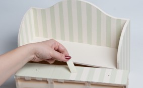 decoupage come si fa, decoupage tecnica, come si fanno decorazioni geometriche