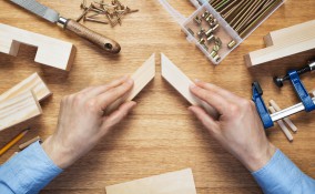 come incollare cornice legno, cornice legno rotta