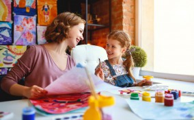 Mamma guarda disegno