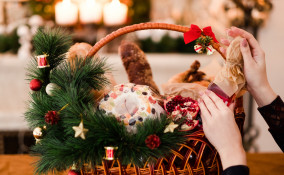 cesto natalizio covid fai da te, cesto natalizio fai da te