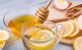 acqua con limone e miele