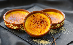 Creme brûlée e crema catalana
