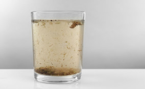 Sognare acqua sporca