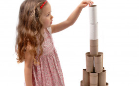 Lavoretti di Natale con rotoli di carta igienica