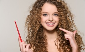 Apparecchio ai denti