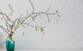 cosa appendere all'albero di pasqua, albero di pasqua