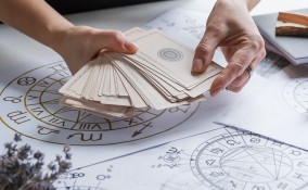 Oroscopo e tarocchi, le differenze   