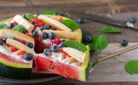 torta fatta di sola frutta, torta tutta frutta