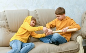 rapporto fratelli maschi