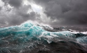 sognare un mare agitato