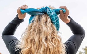 foulard tra i capelli