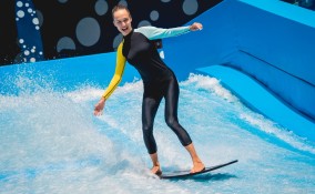 surf indoor sport