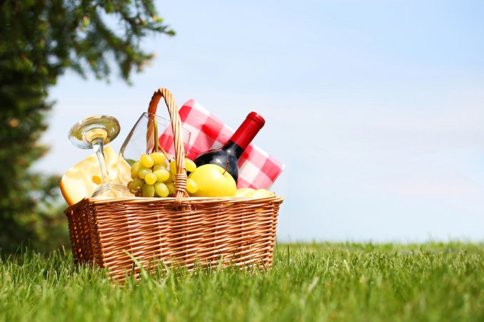 plastica riutilizzo riciclo non buttare non sprecare fantasia creatività