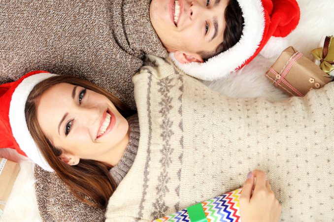 coppia-regali-natale-pacchetti