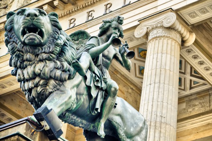 Berlino Germania statua centro storico