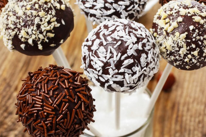 pandoro fonduta ciccolato cocco lollipops feste