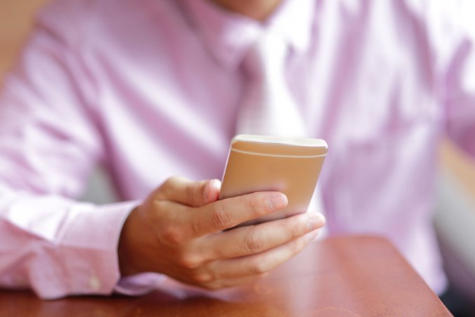 domotica casa moderna controllo distanza smartphone cellulare allarme sicurezza costi