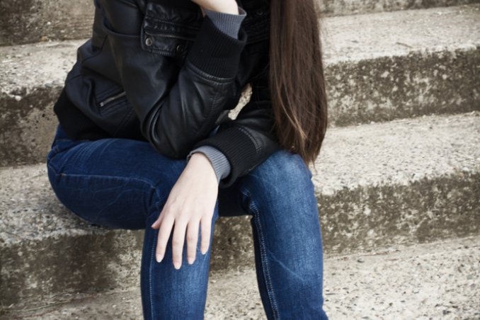 adolescenti, età, triste