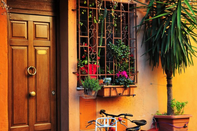 Arancione, vitale e sexy