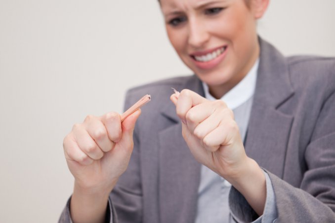 distruggere, demolire, disfare, abbattere, spaccare, rompere sogno