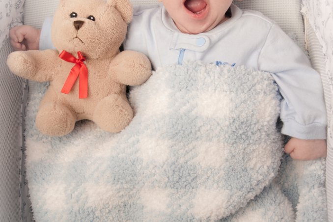 sbadiglio di un bambino