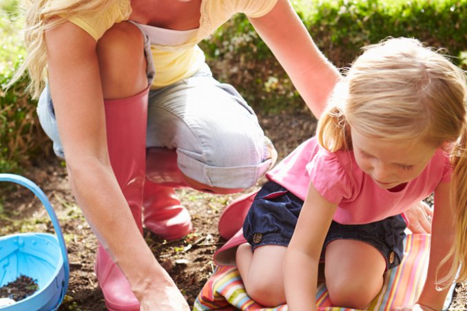 bambini-giardino-giochi
