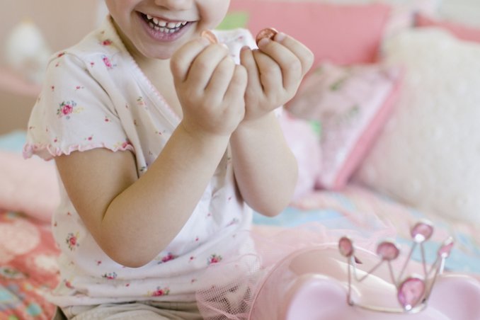 genitore, genitori, rapporto, soldi, denaro, capricci, accontentare, educazione, regole, disciplina, figlio, figli, mamme, mamma, donne, donna