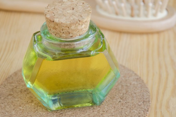 semidilino semi olio capelli bellezza