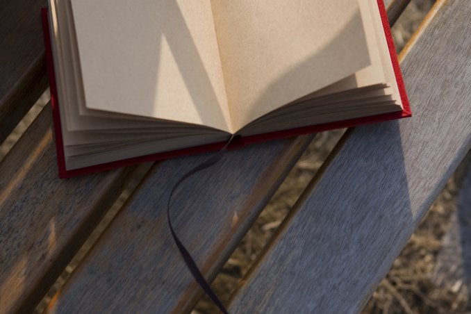 segnalibro cuore libro panchina