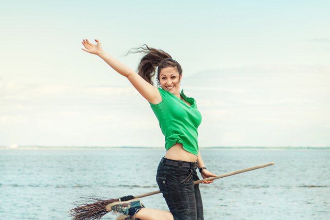 pulizie casa esercizi dimagrire sport 