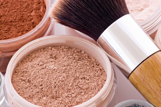 Make up polvere minerale naturale