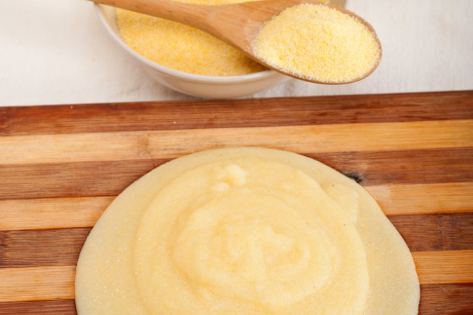 Polenta Nord Italia preparazione