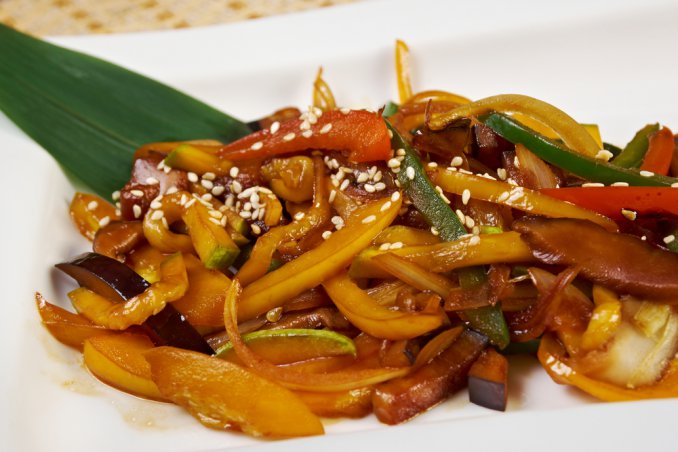 verdure orientale cinese soia peperoni zucchine cipolla 