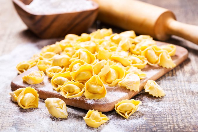 tortellini bolognese