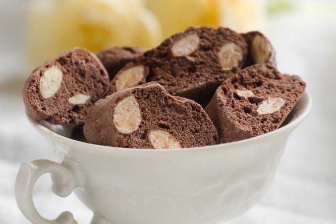 cantucci cacao mandorle