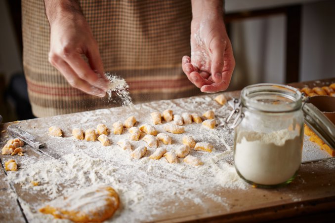 gnocchi zucca fagioli e salsiccia