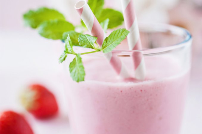 milkshake frullato fragole marmellata