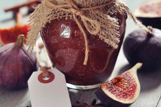 marmellata di fichi e chiodi di garofano