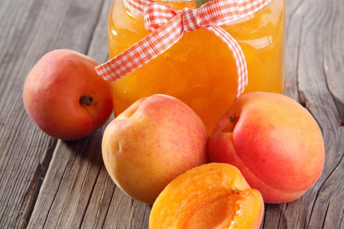 Confettura di albicocche