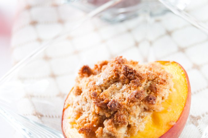 pesche ripiene forno amaretto cioccolato