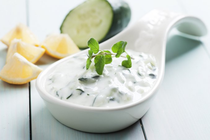 tzatziki salsa yogurt cetrioli insalata grecia