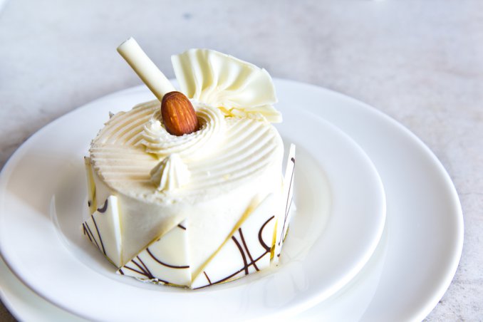 Sacher cioccolato bianco