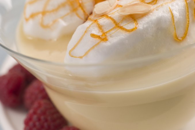 ile flottante oeufs à la neige