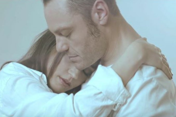 Tiziano Ferro, Carmen Consoli, video