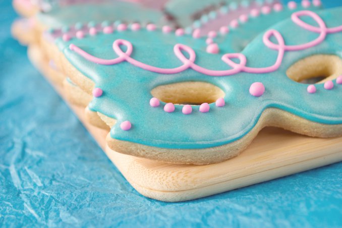 maschere di carnevale pasta di zucchero, maschere pasta zucchero, come fare maschere carnavale pasta di zucchero